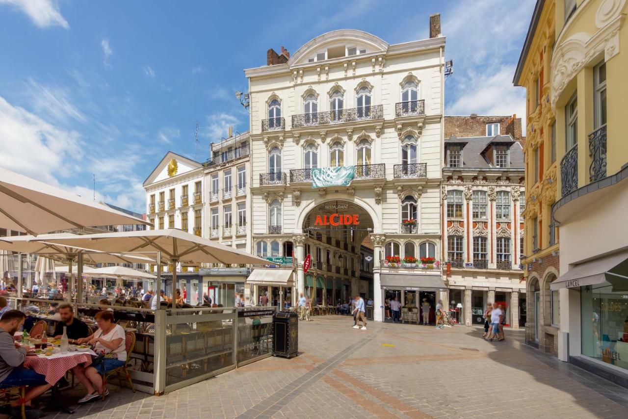 NOCNOC Grand place Belle vue Rijsel Buitenkant foto